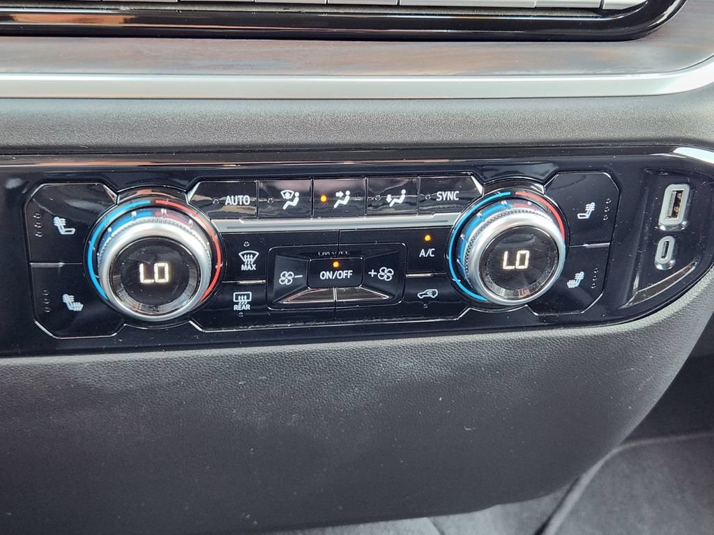 2026 GMC Sierra 1500 SLT - Photo 20