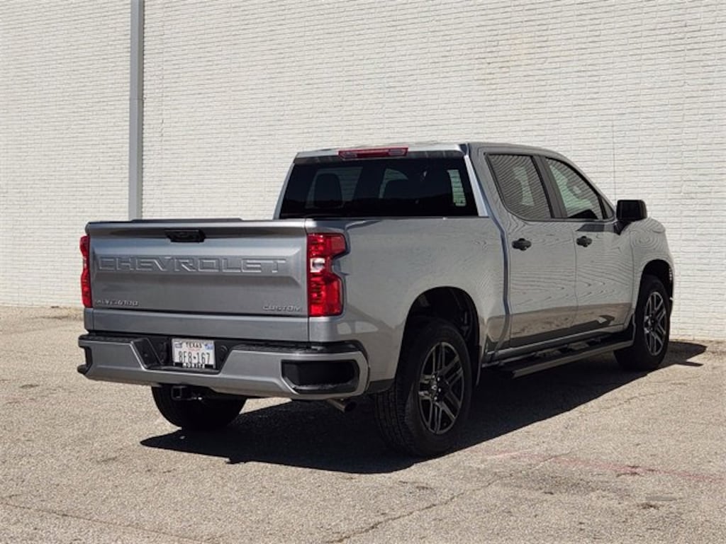 New 2026 Chevrolet Silverado 1500 Custom Truck