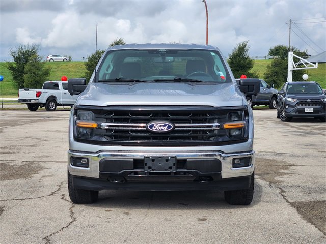 2024 Ford F-150 XLT photo 2