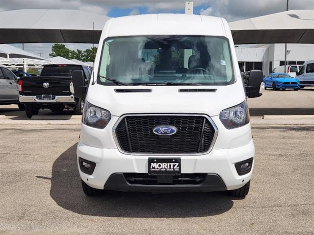 Used 2025 Ford Transit Passenger Wagon XL