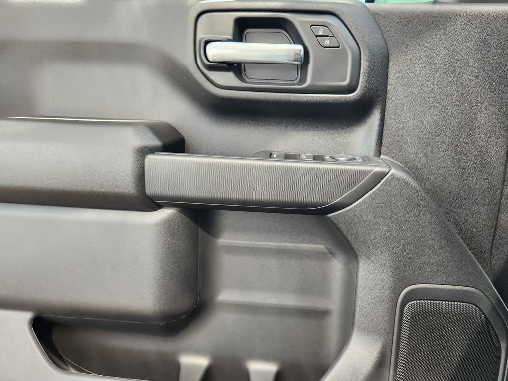 2026 Chevrolet Silverado 1500 Custom - Photo 17