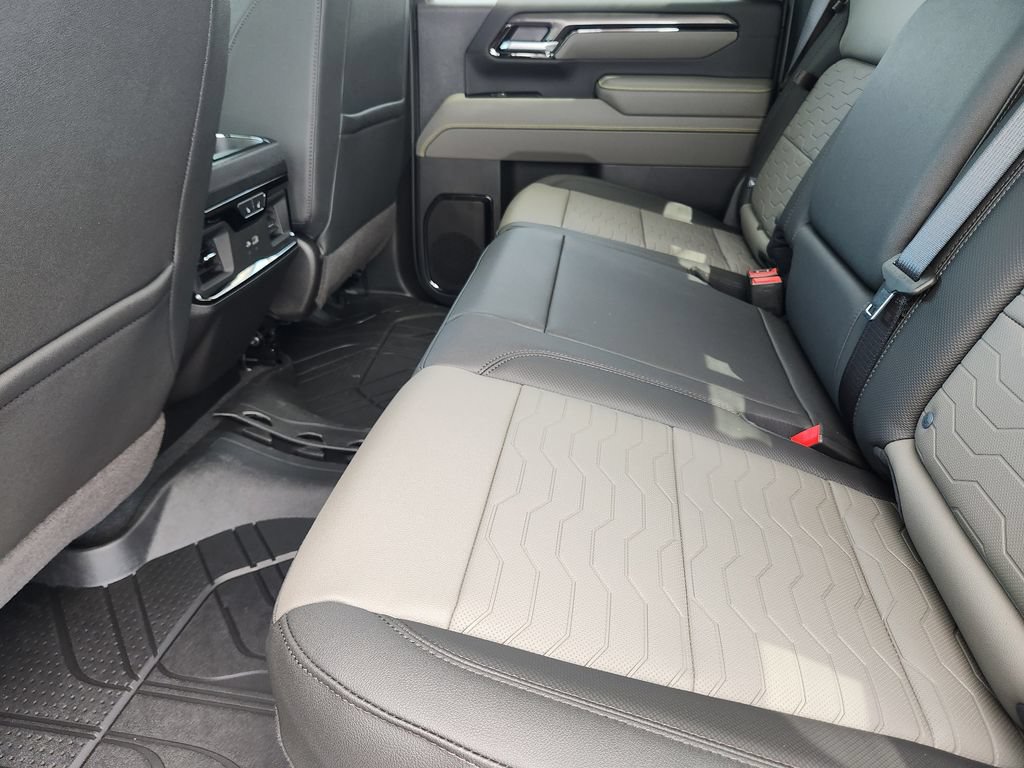 2026 Chevrolet Silverado 2500 HD ZR2 - Photo 20