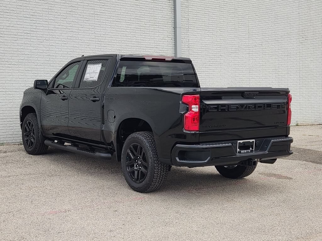 New 2026 Chevrolet Silverado 1500 Custom Truck