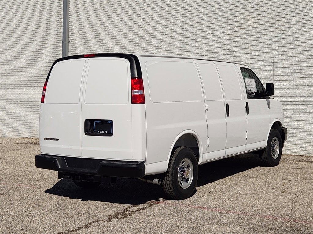 New 2025 Chevrolet Express Cargo 2500 WT Van