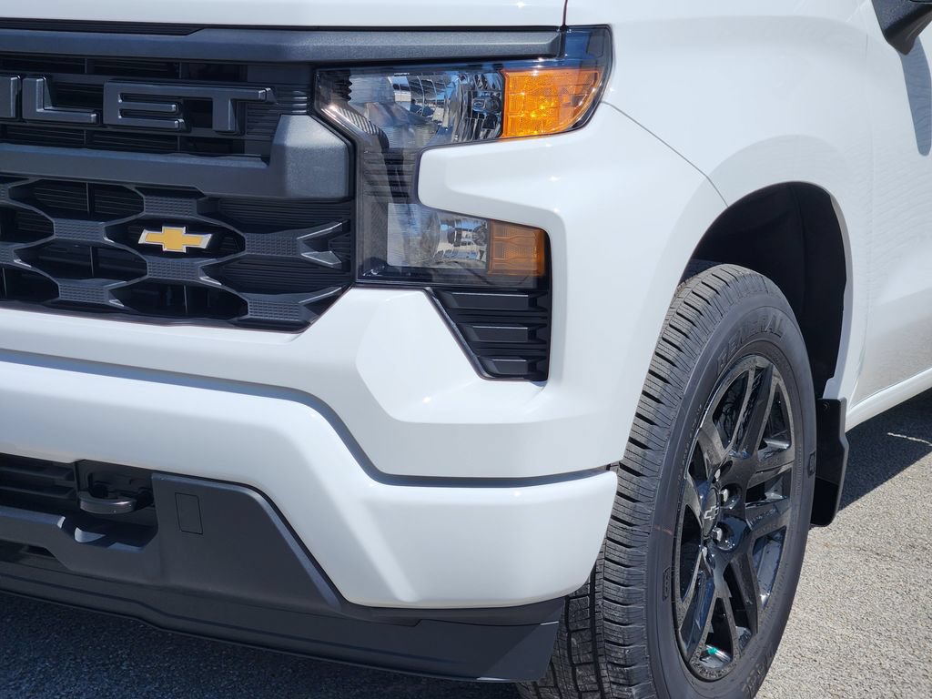 2026 Chevrolet Silverado 1500 Custom - Photo 6