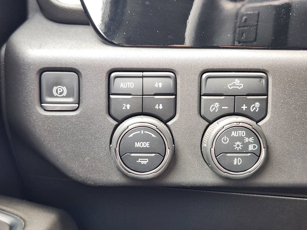 2025 Chevrolet Silverado 1500 LT Trail Boss - Photo 22