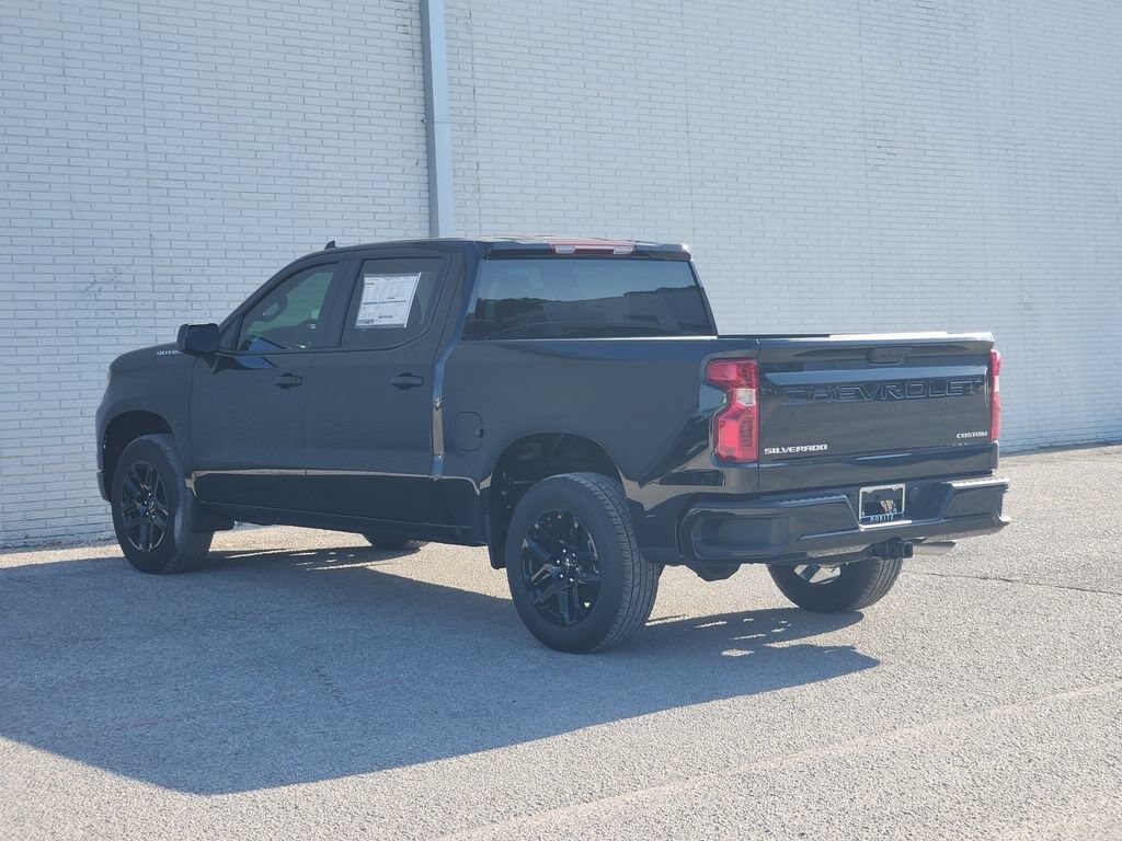 New 2026 Chevrolet Silverado 1500 Custom Truck