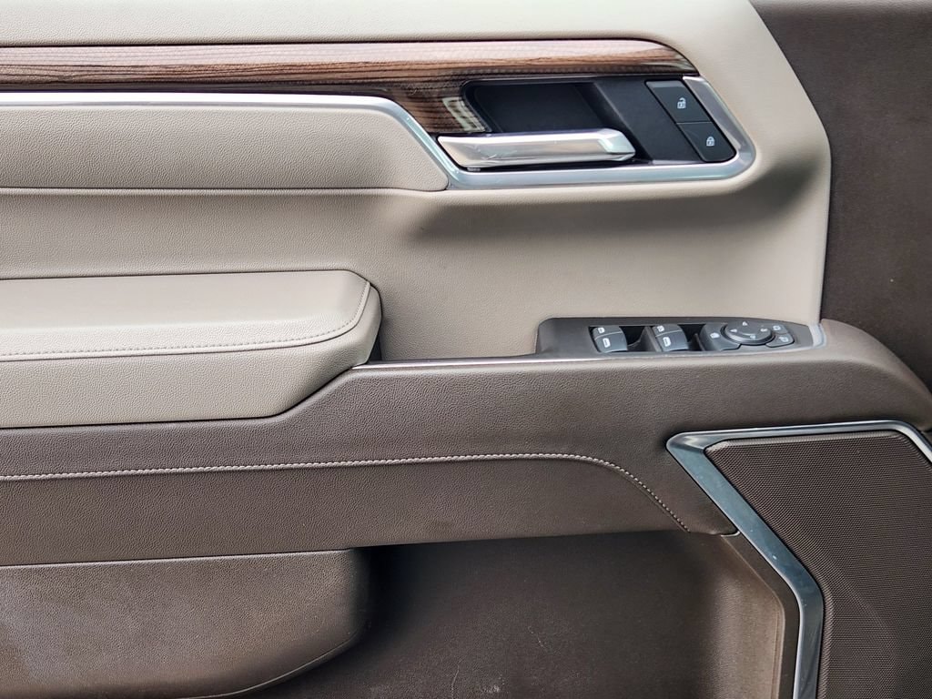 2025 Chevrolet Silverado 1500 LT - Photo 23