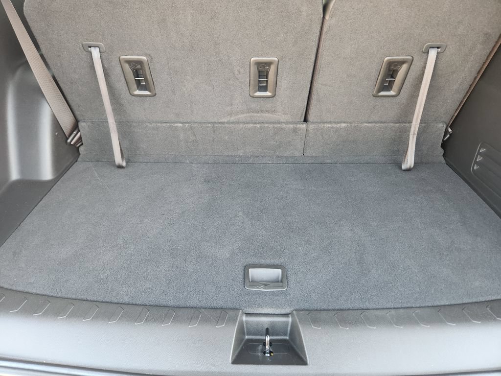 2023 Chevrolet Traverse RS - Photo 32