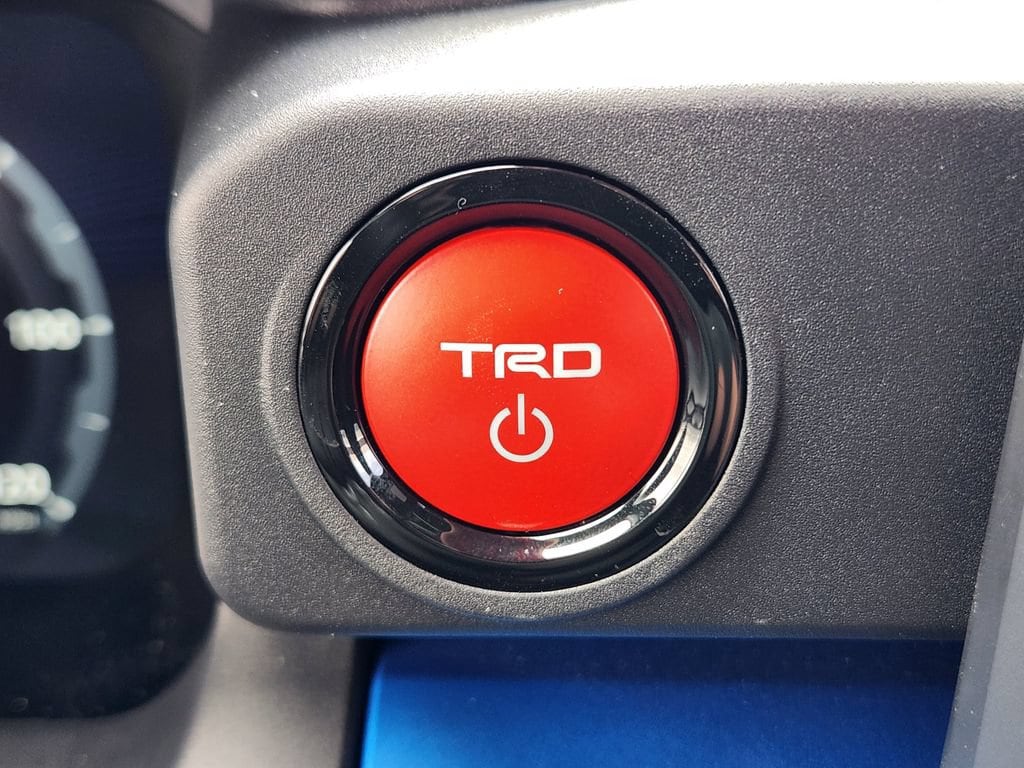 2025 Toyota 4Runner TRD Off-Road - Photo 21