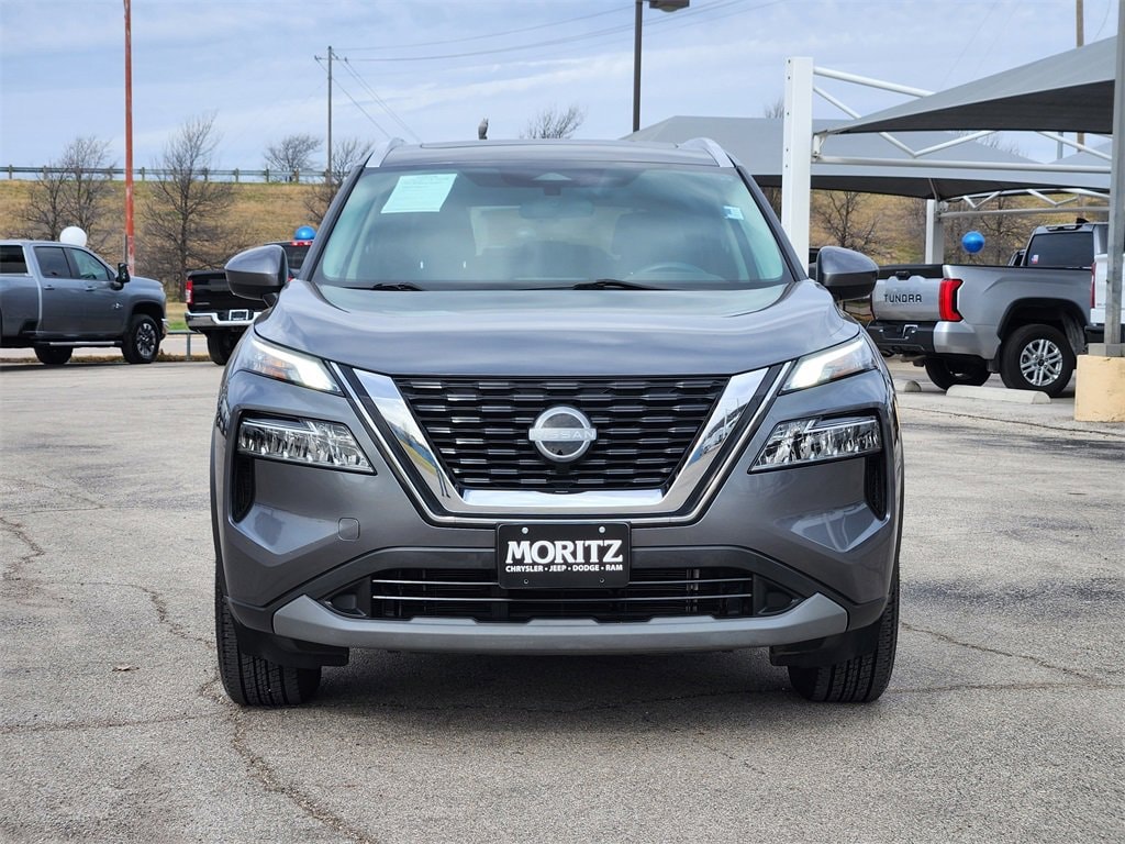 Used 2023 Nissan Rogue SV FWD SUV