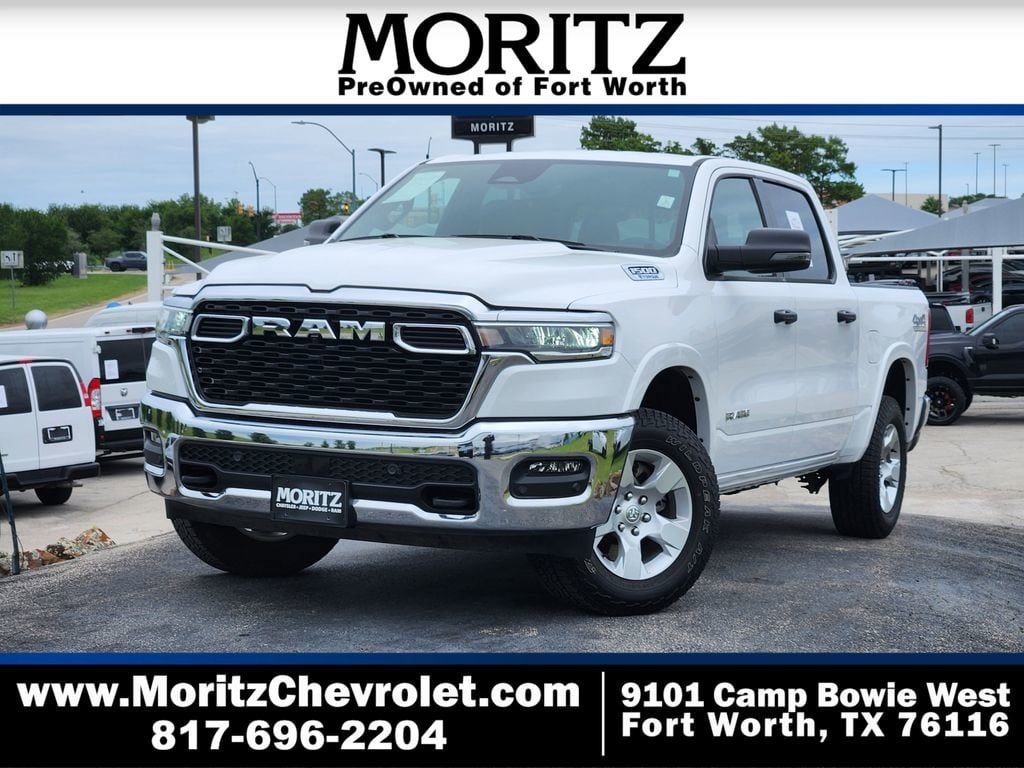 2025 RAM 1500 Big Horn/Lone Star 4x4 Crew Cab 5'7's photo