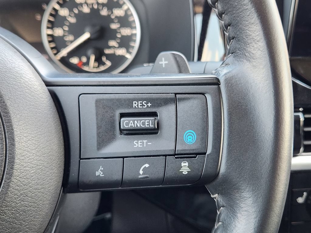 2025 Nissan Pathfinder SV - Photo 28