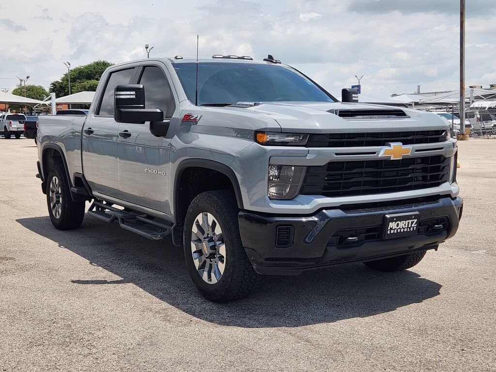 Used 2025 Chevrolet Silverado 2500 HD Custom Truck