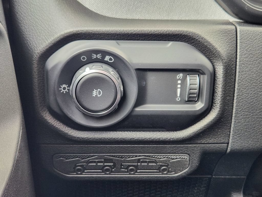 2025 Jeep Wrangler 4-Door Sport - Photo 23