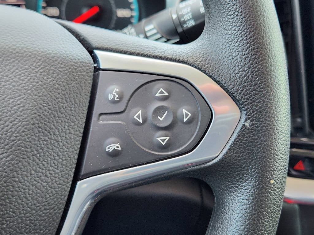 2021 Chevrolet Traverse LS - Photo 28