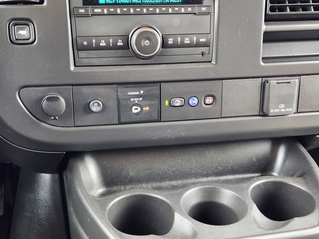 2025 Chevrolet Express Passenger LS - Photo 18