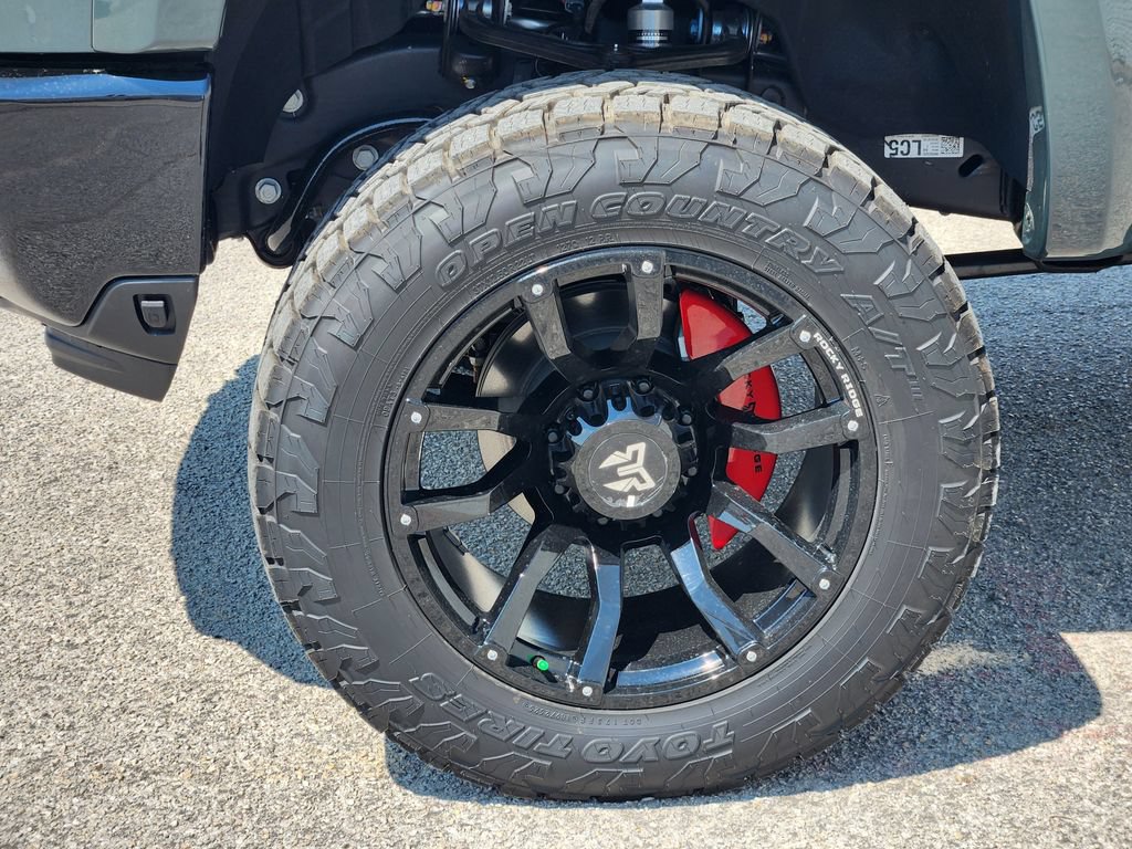 2025 Chevrolet Silverado 2500 HD LT - Photo 9