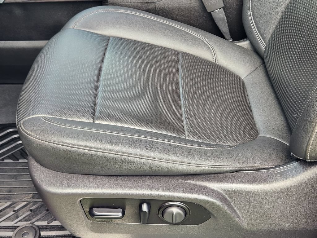2021 Chevrolet Silverado 1500 LTZ - Photo 24