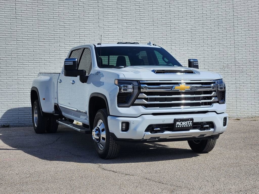 New 2026 Chevrolet Silverado 3500 HD High Country DRW Truck