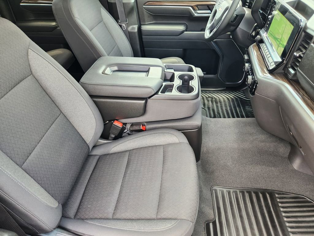 2026 Chevrolet Silverado 1500 LT - Photo 14