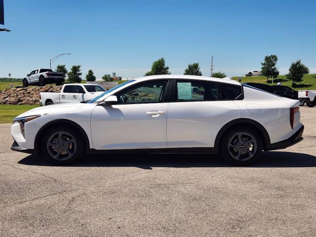 Used 2025 Kia K4 LXS Sedan