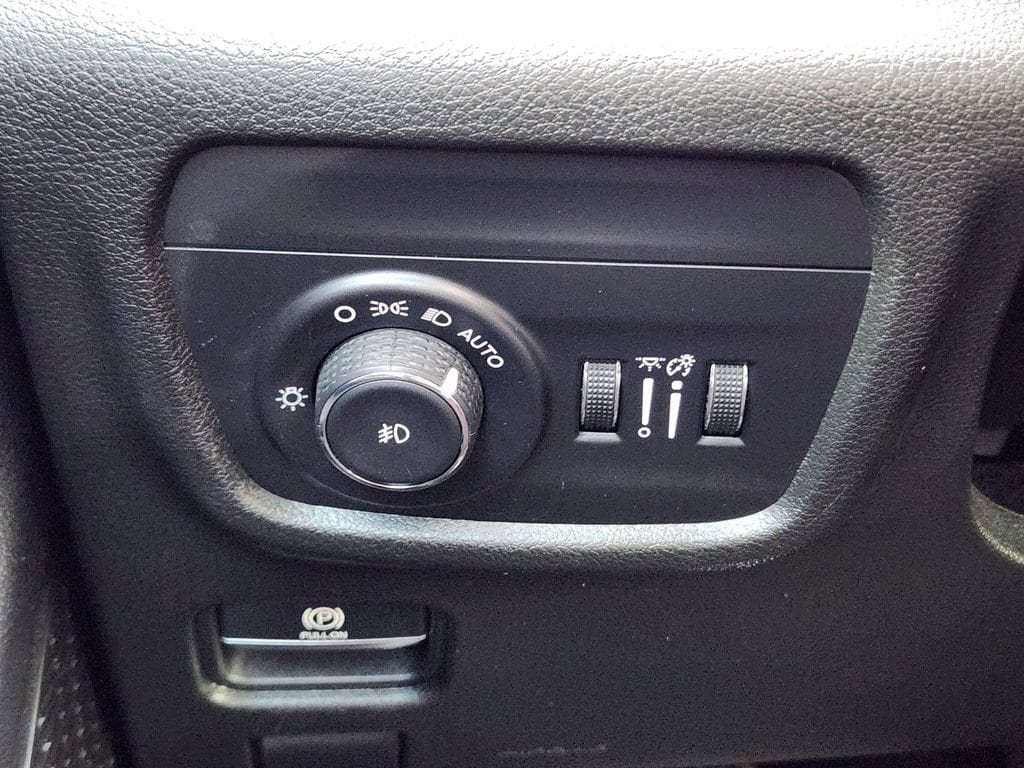 2023 Jeep Grand Cherokee Limited - Photo 22