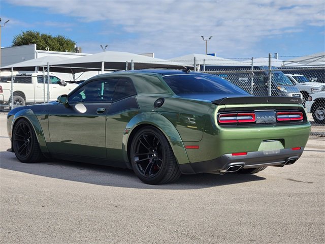 2022 Dodge Challenger R/T Scat Pack Widebody photo 3