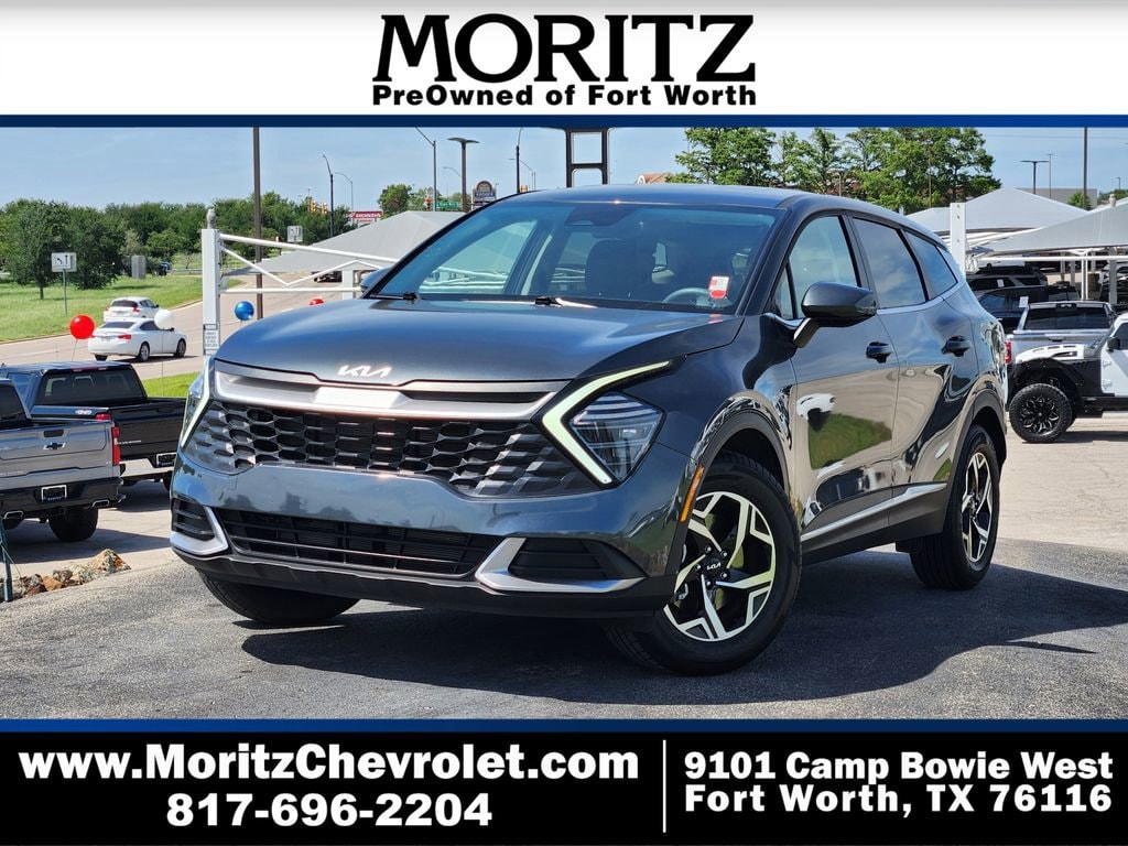 Used 2025 Kia Sportage LX SUV