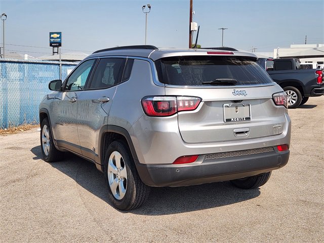 2018 Jeep Compass North Edition Latitude photo 2