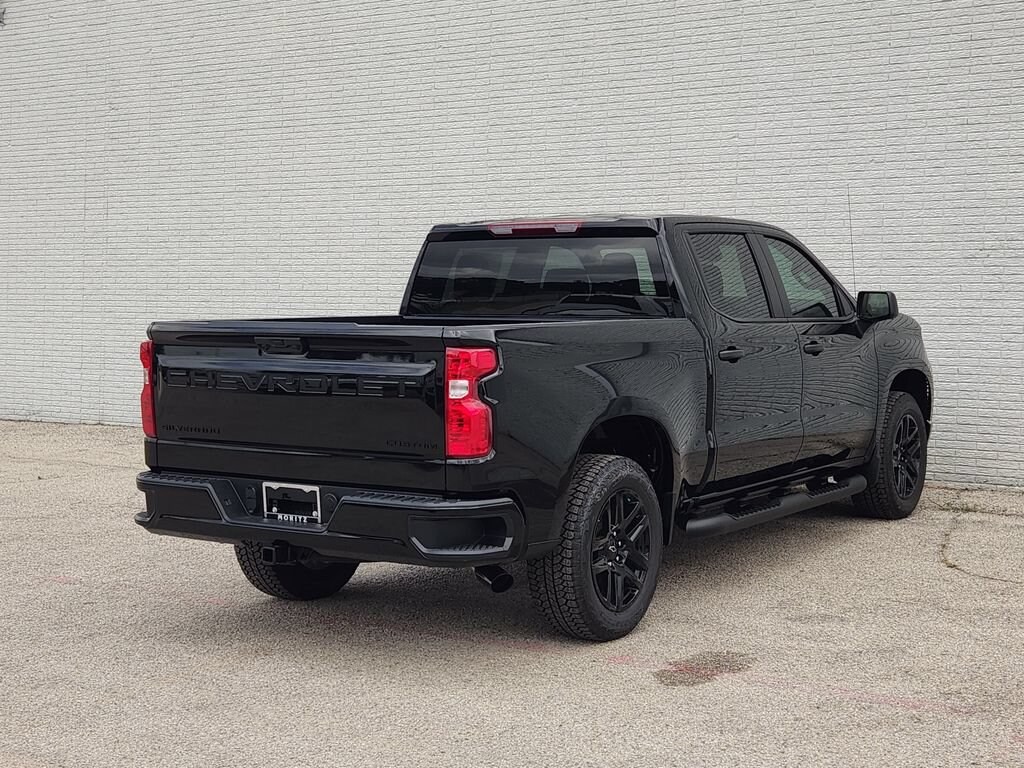 New 2026 Chevrolet Silverado 1500 Custom Truck