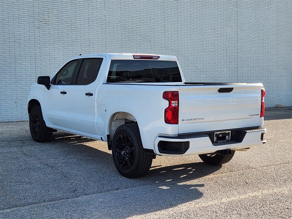 New 2025 Chevrolet Silverado 1500 Custom Truck