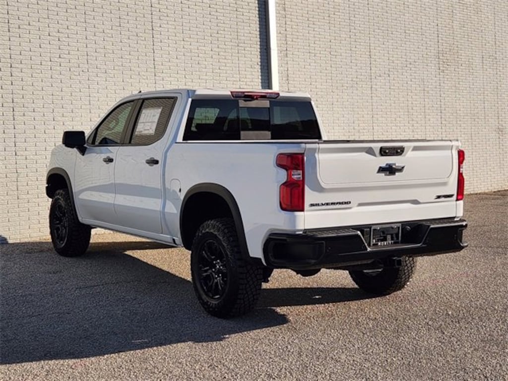 New 2026 Chevrolet Silverado 1500 ZR2 Truck