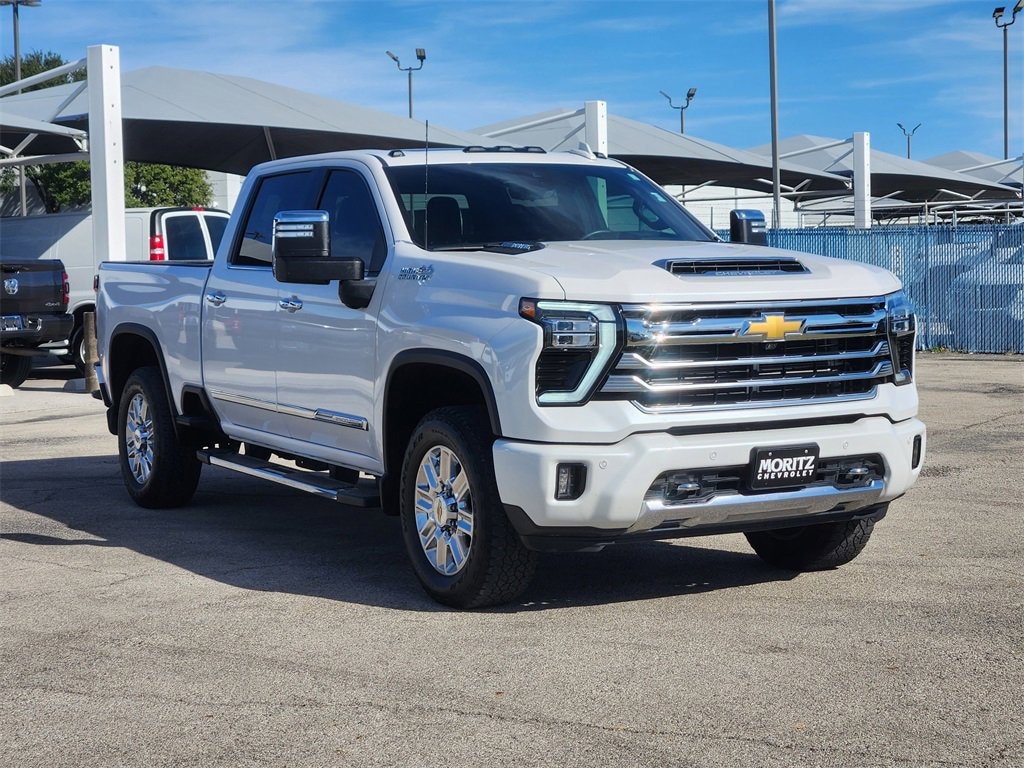 Used 2025 Chevrolet Silverado 2500 HD High Country Truck Crew Cab