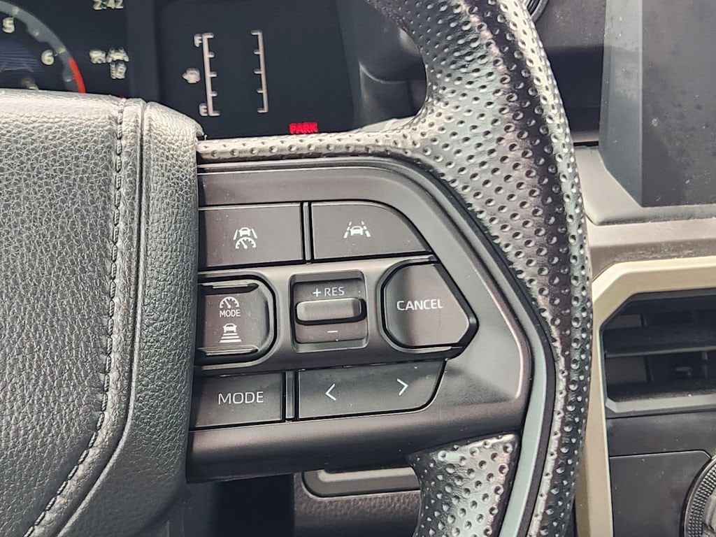2025 Toyota Tacoma SR5 - Photo 27