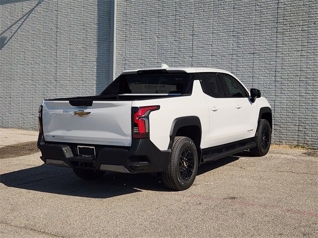 2026 Chevrolet Silverado EV LT photo 4