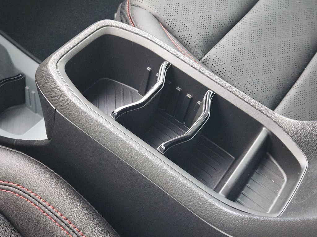 2027 Chevrolet Bolt RS - Photo 15
