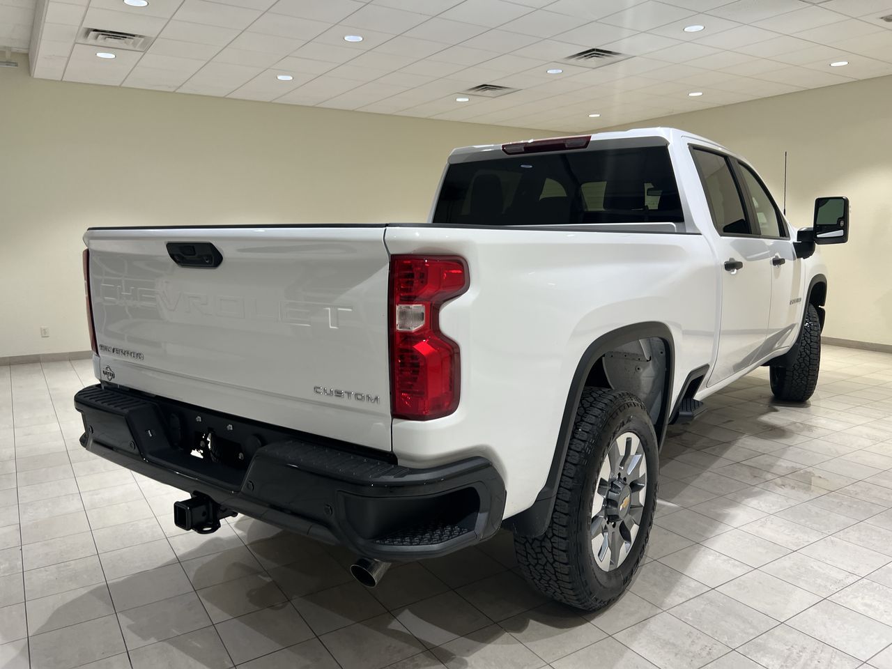 2026 Chevrolet Silverado 2500 HD Custom - Photo 34