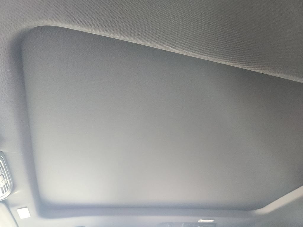 2026 Chevrolet Tahoe Premier - Photo 18