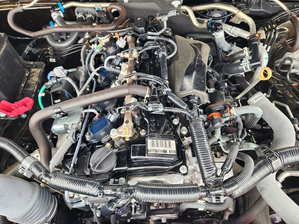 2025 Toyota Tacoma SR5 - Photo 29