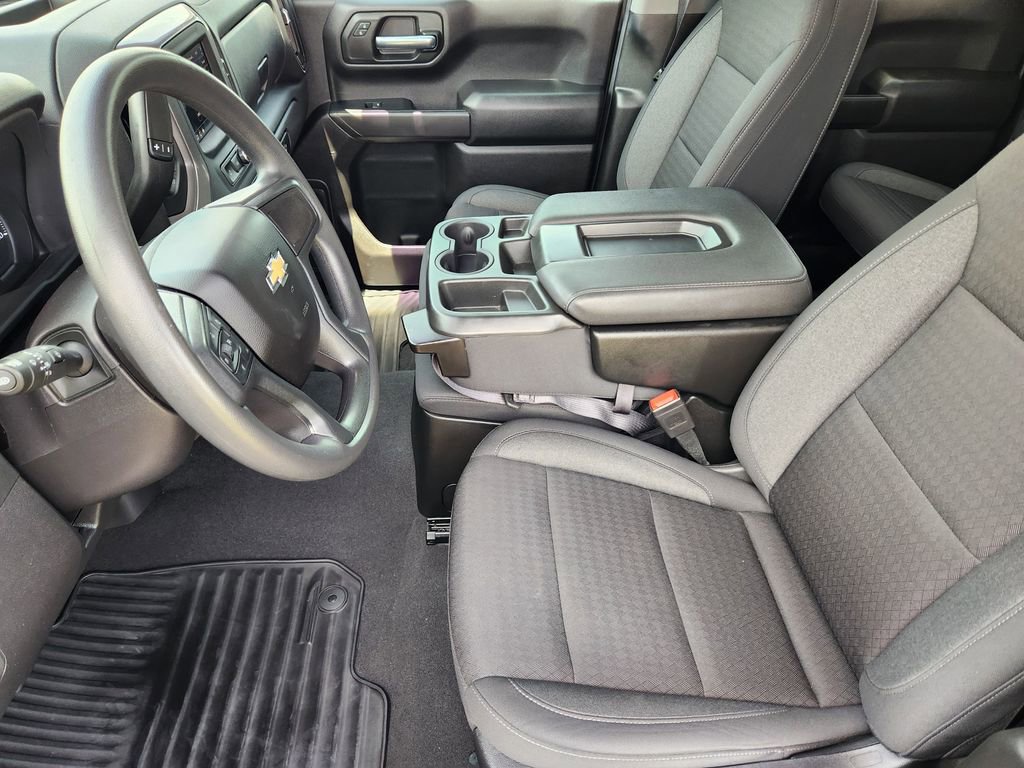 2023 Chevrolet Silverado 1500 Custom - Photo 13