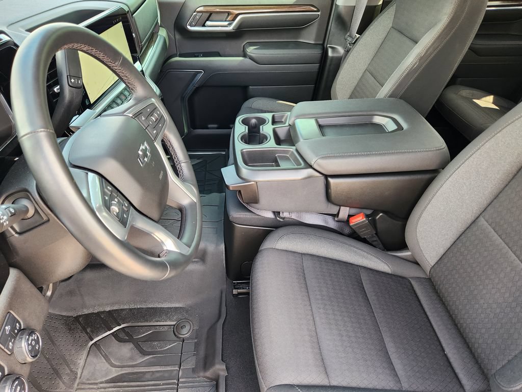 2023 Chevrolet Silverado 1500 RST - Photo 13