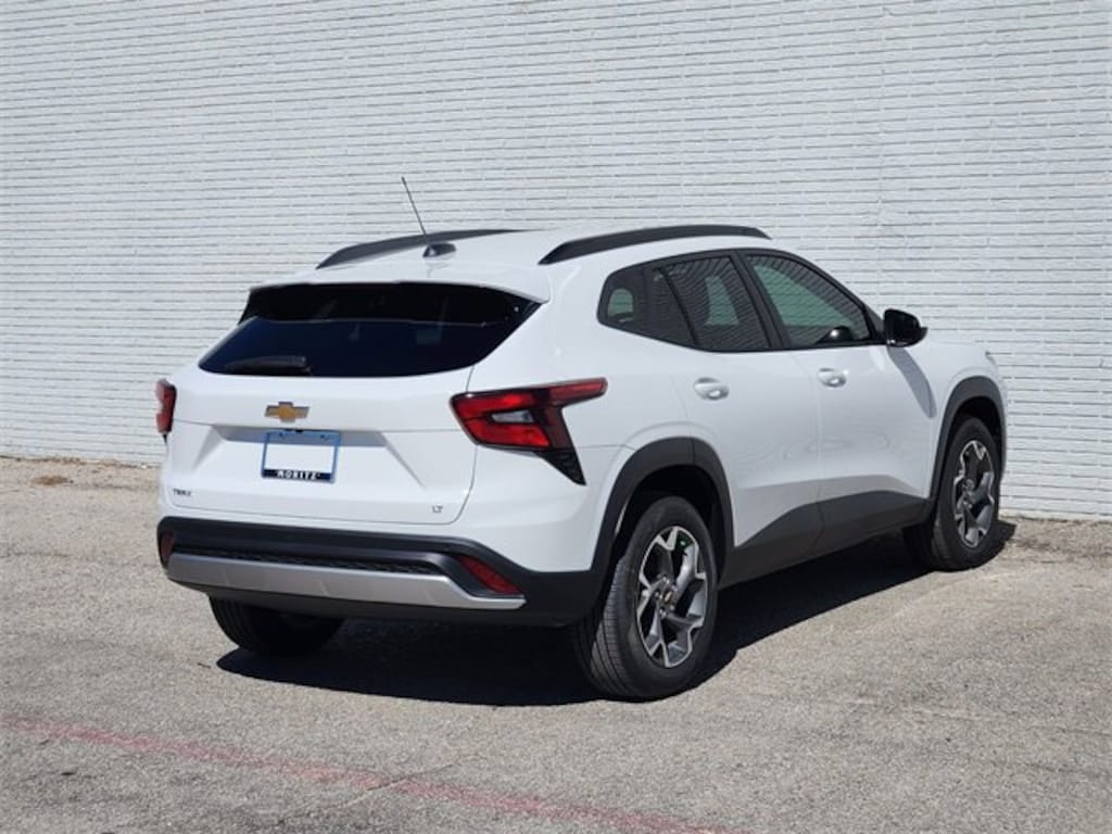 New 2026 Chevrolet Trax LT SUV