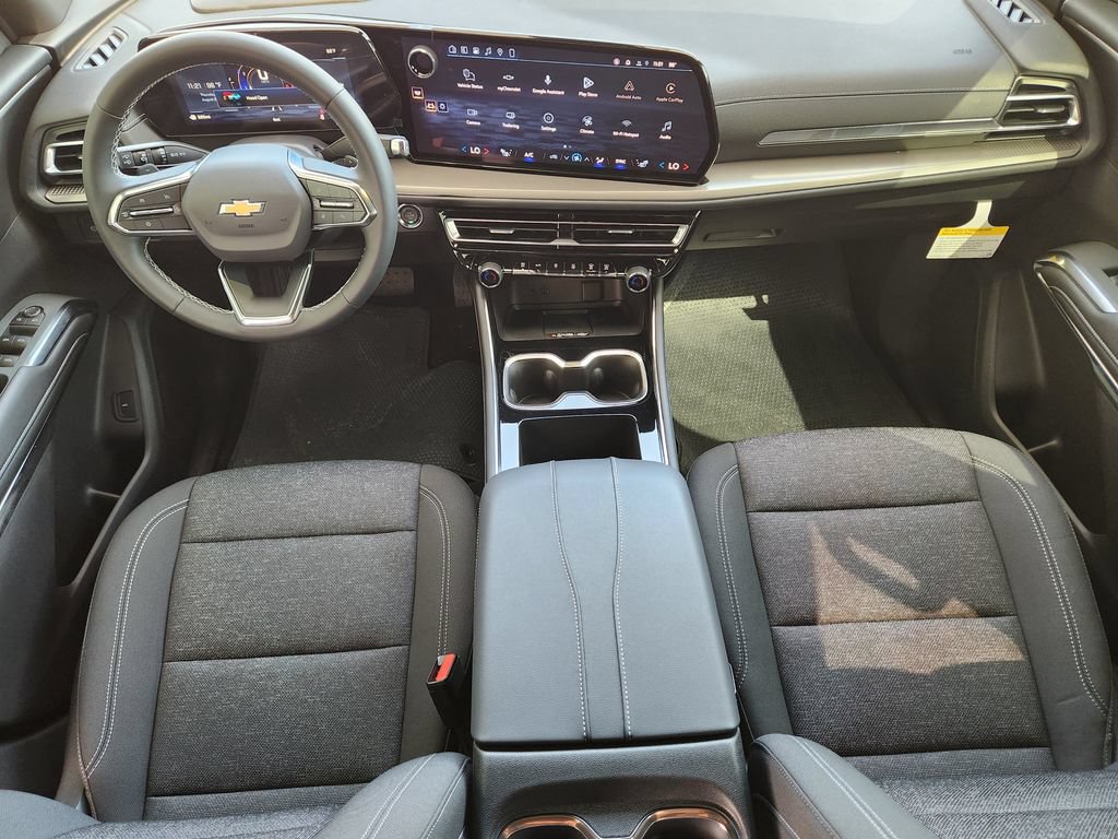 2027 Chevrolet Traverse LT - Photo 18