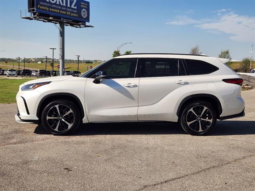 Used 2021 Toyota Highlander XSE SUV