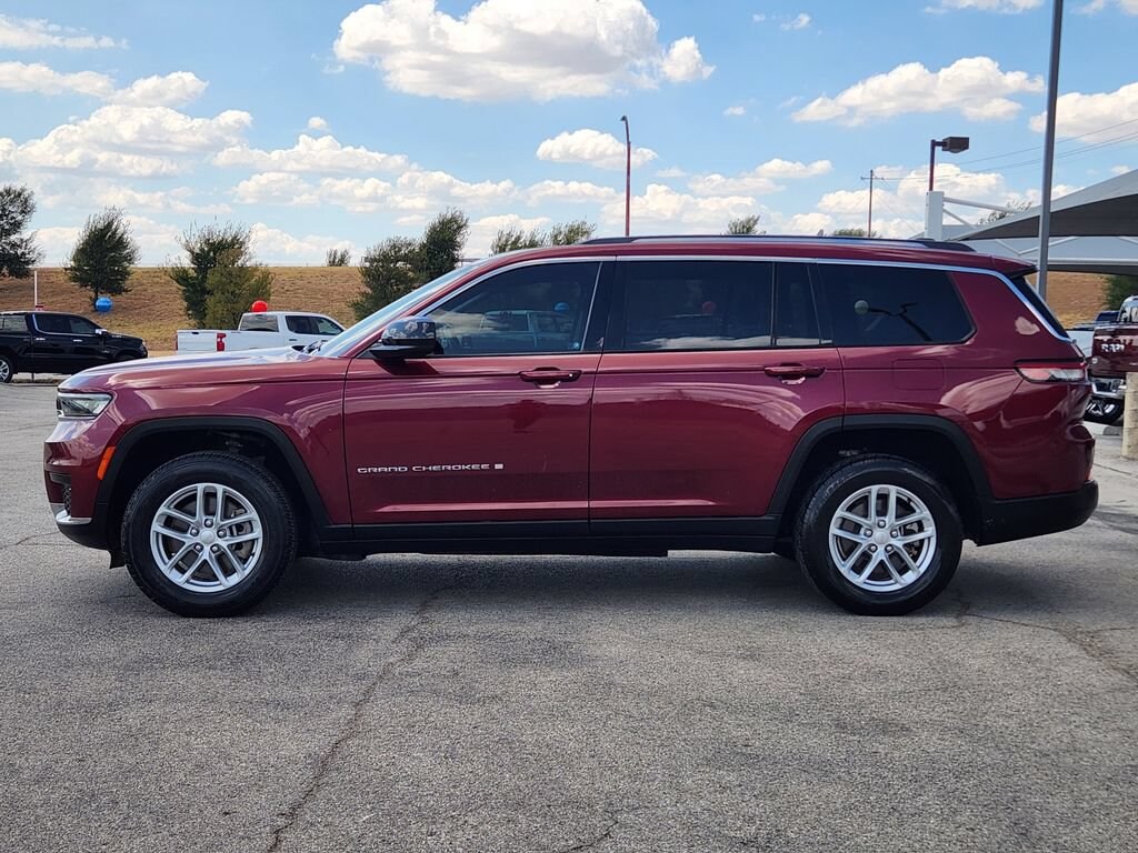 Used 2021 Jeep Grand Cherokee L Laredo 4x4 SUV
