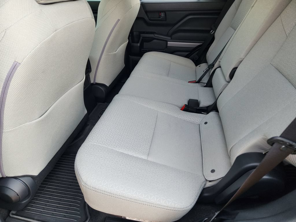 2026 Toyota 4Runner SR5 - Photo 29