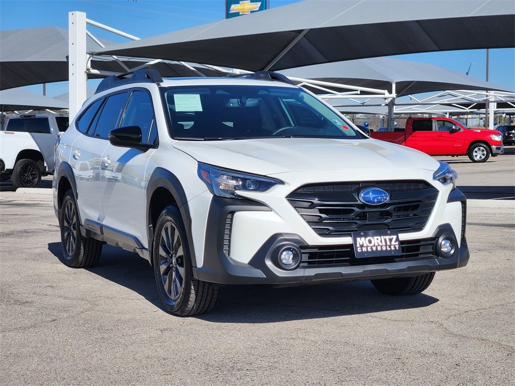 Used 2025 Subaru Outback Onyx Edition SUV