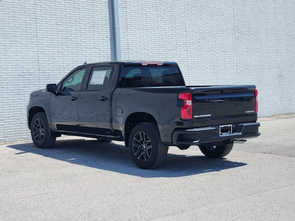 New 2026 Chevrolet Silverado 1500 Custom Truck