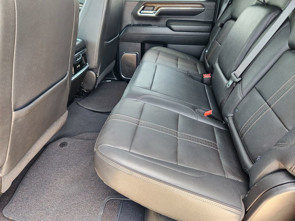 2024 Chevrolet Silverado 2500HD High Country - Photo 31